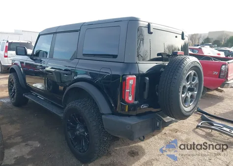 2023 Ford Bronco Big Bend z USA, uszkodzony, nr VIN 1FMEE5BP0PLA92875